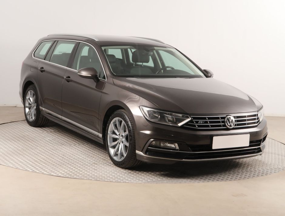 Volkswagen Passat - 2017