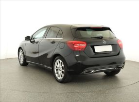 Mercedes-Benz A - 2017