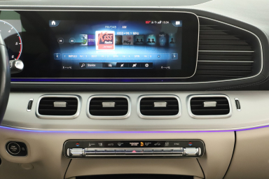 Mercedes-Benz GLS - 2020