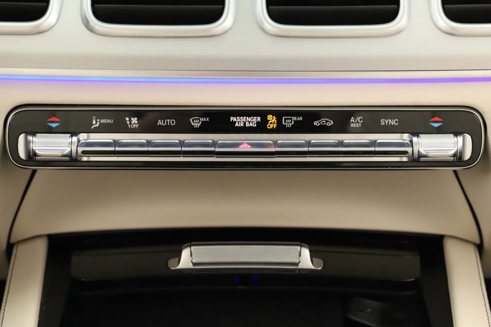 Mercedes-Benz GLS - 2020