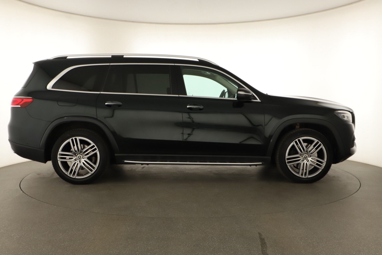 Mercedes-Benz GLS - 2020