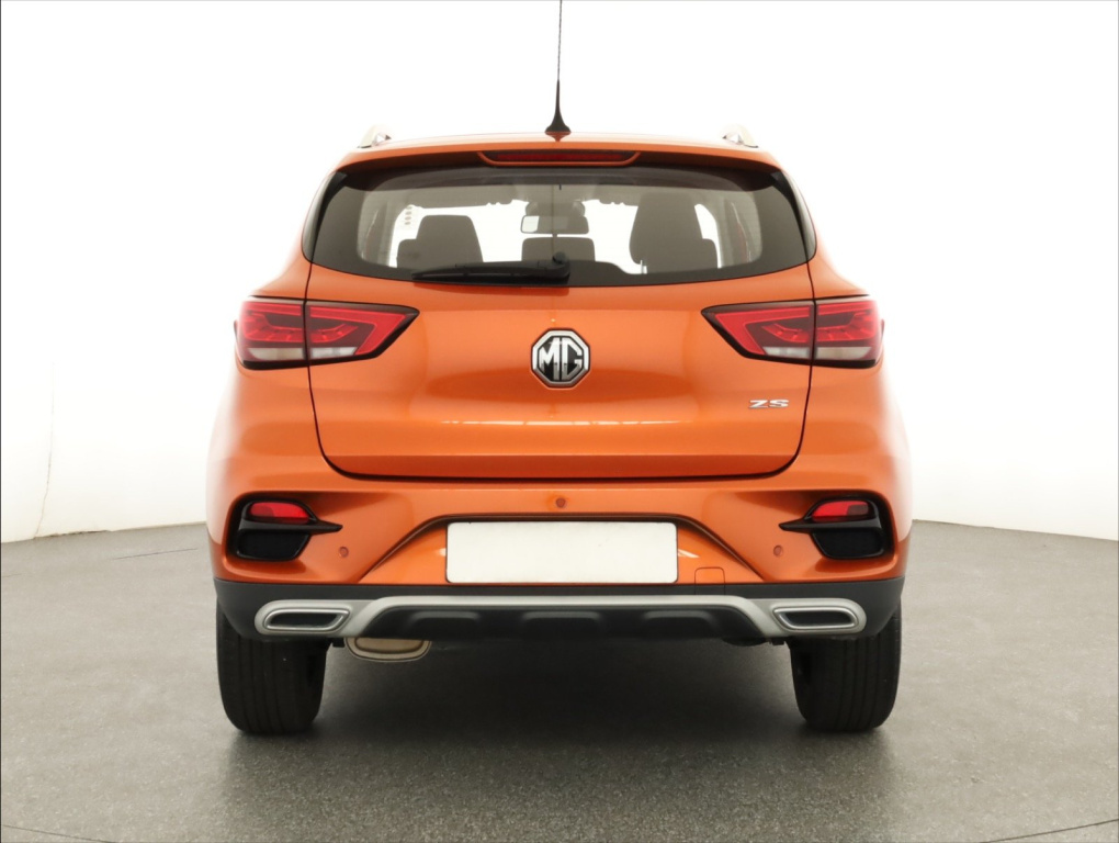 MG ZS SUV