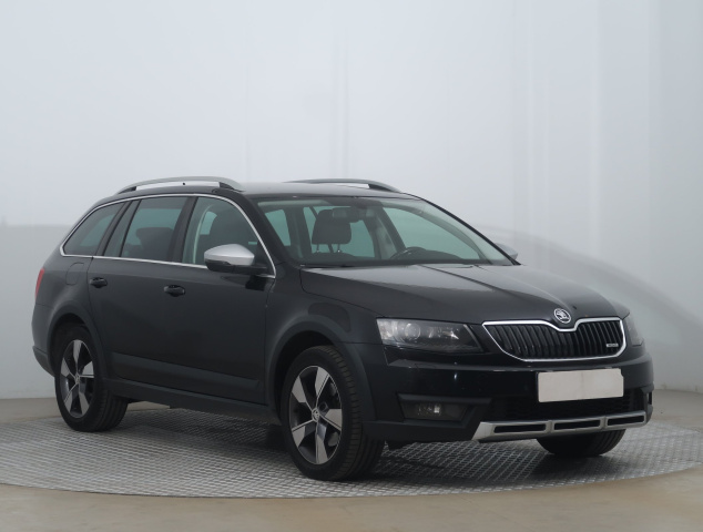 Škoda Octavia Scout 2015