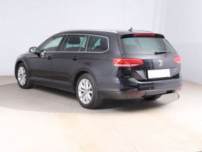 Volkswagen Passat - 2015