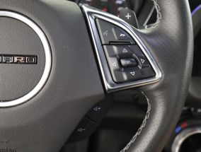 Chevrolet Camaro - 2018