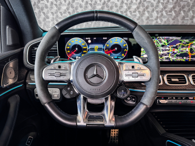 Mercedes-Benz GLS - 2024