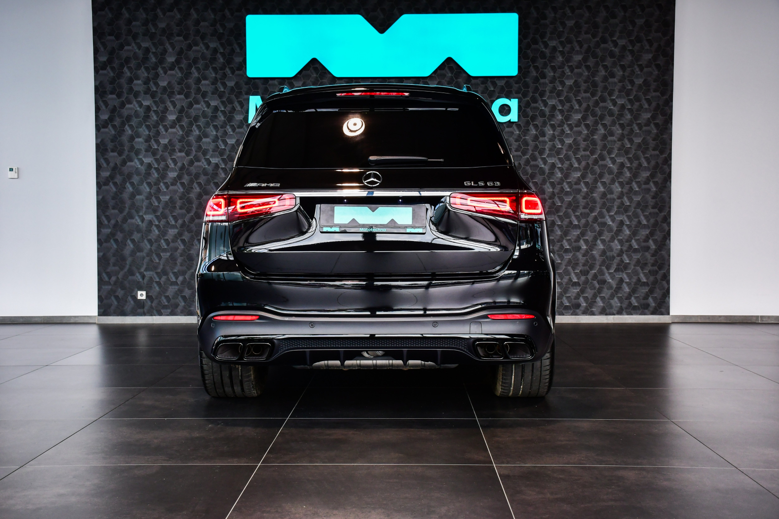 Mercedes-Benz GLS - 2024