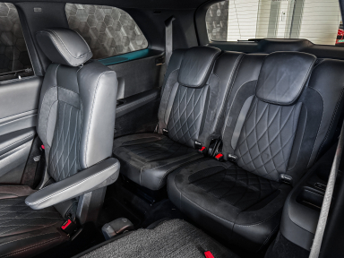 Mercedes-Benz GLS - 2024