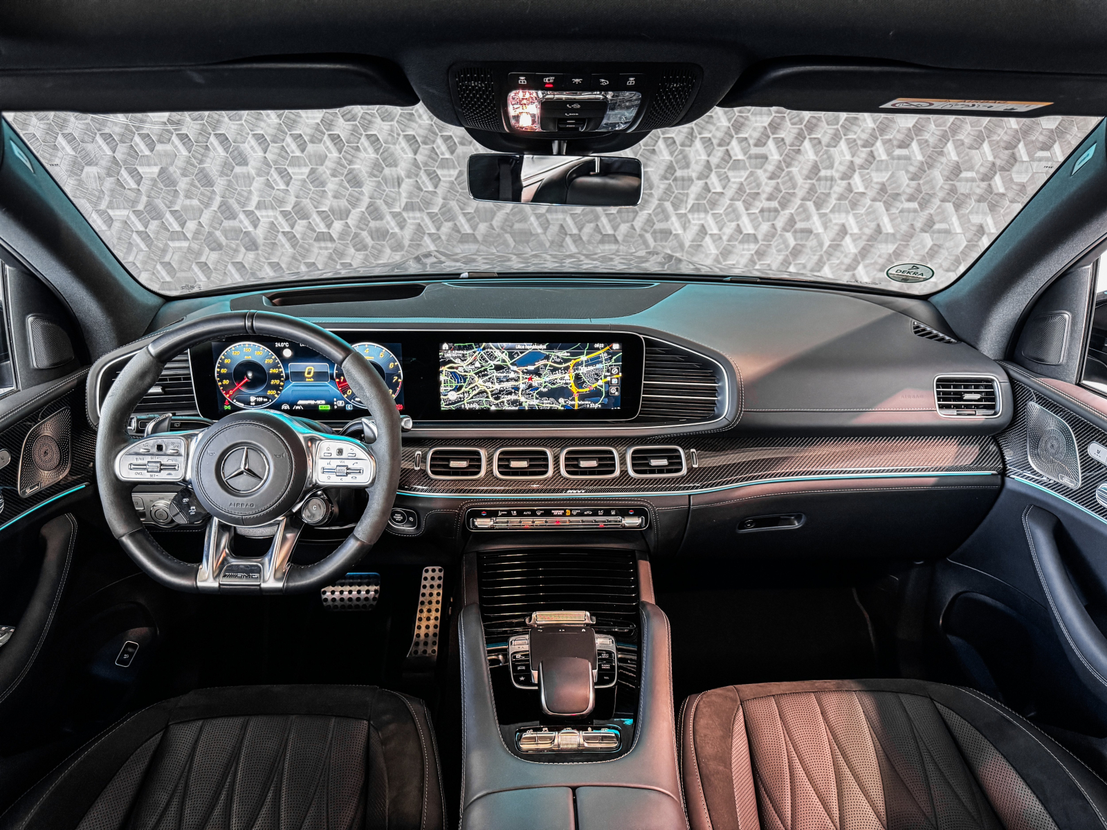Mercedes-Benz GLS - 2024