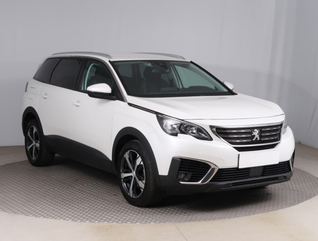 Peugeot 5008 2020