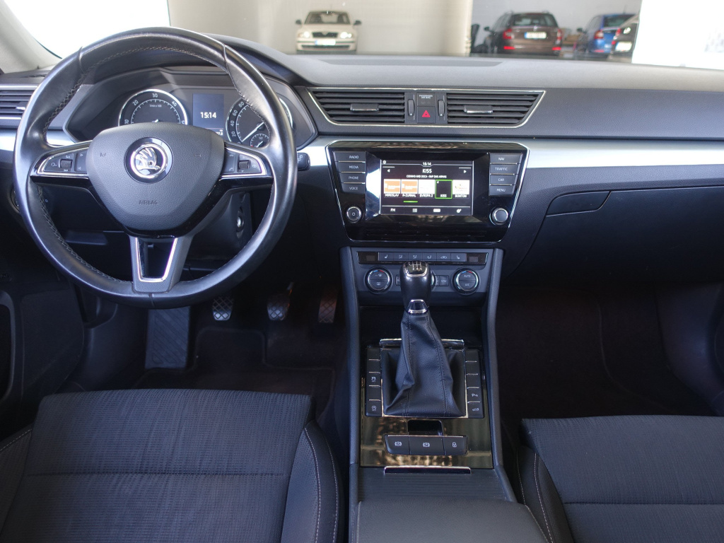 Škoda Superb