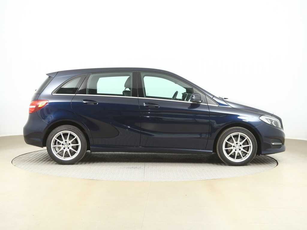 Mercedes-Benz B