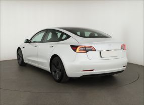 Tesla Model 3 - 2021