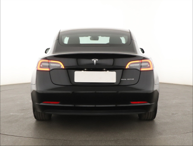 Tesla Model 3 - 2021