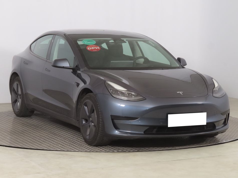 Tesla Model 3 - 2021