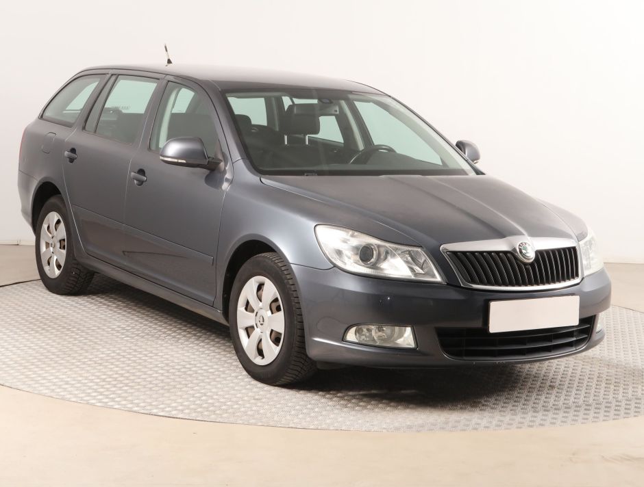 Skoda Octavia - 2011