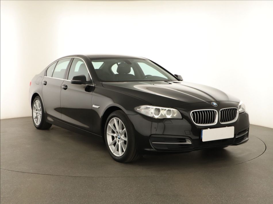 BMW 5 - 2016