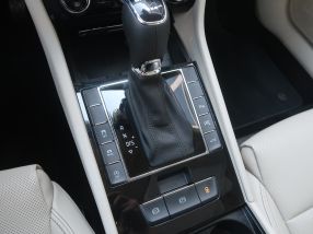 Škoda Superb - 2023