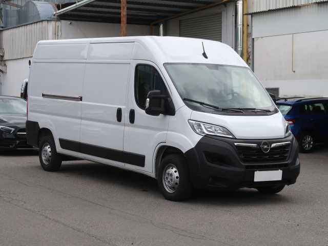 Opel Movano 2023