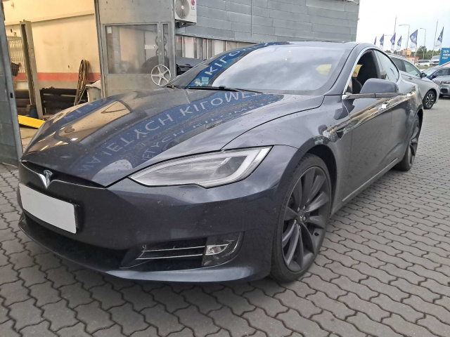 Tesla Model S 2017