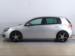 Volkswagen Golf - 2010