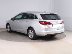Opel Astra - 2018