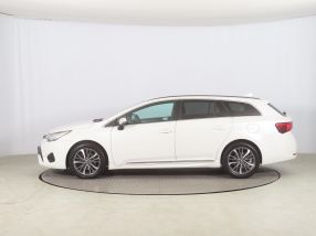 Toyota Avensis - 2015