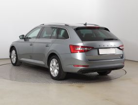 Skoda Superb - 2021