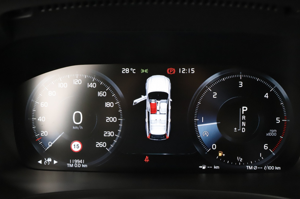 Volvo V90 Cross Country