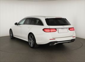Mercedes-Benz E - 2018