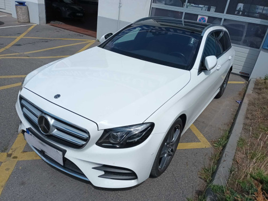 Mercedes-Benz E