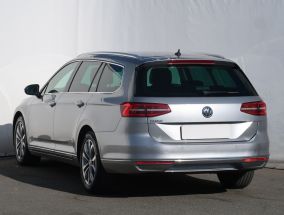 Volkswagen Passat - 2018