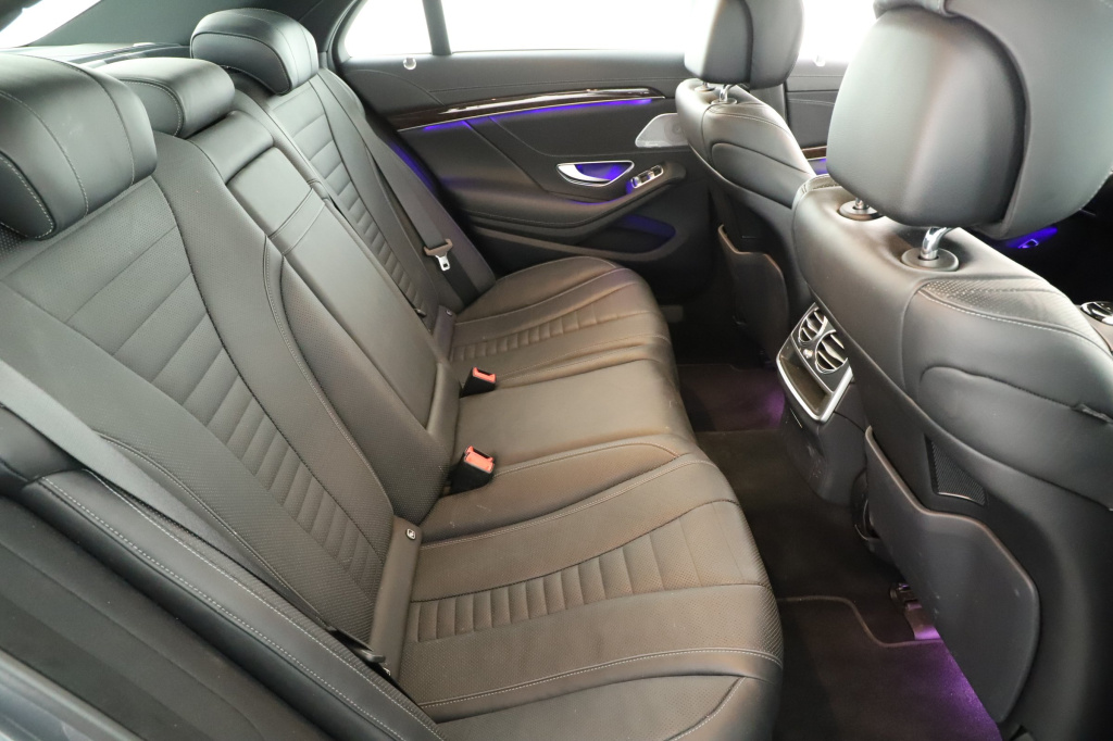 Mercedes-Benz S