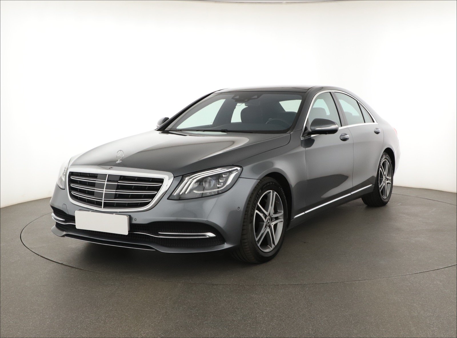 Mercedes-Benz S - 2018