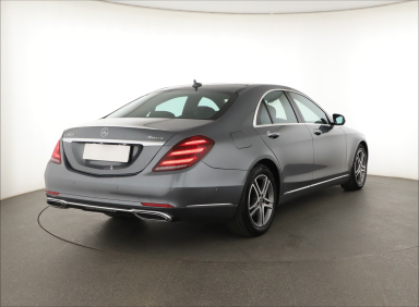 Mercedes-Benz S - 2018