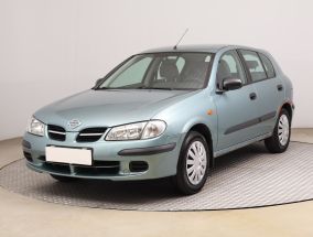 Nissan Almera - 2002
