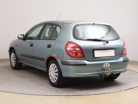 Nissan Almera - 2002