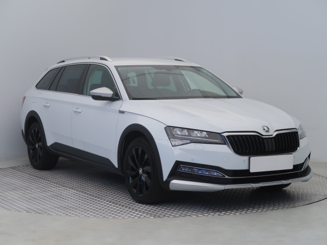 Škoda Superb 2021