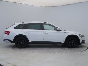 Škoda Superb - 2021