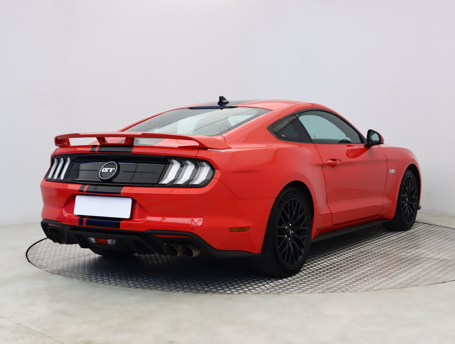 Ford Mustang - 2022