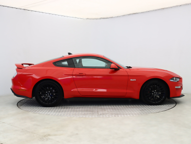 Ford Mustang - 2022