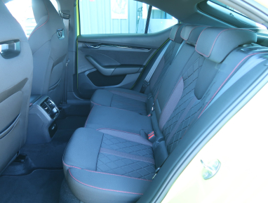 Škoda Octavia - 2024