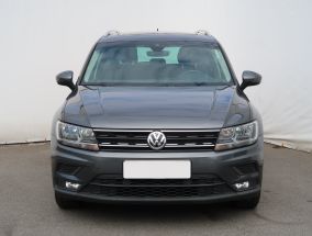 Volkswagen Tiguan - 2019