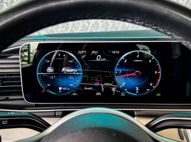 Mercedes-Benz GLS - 2021