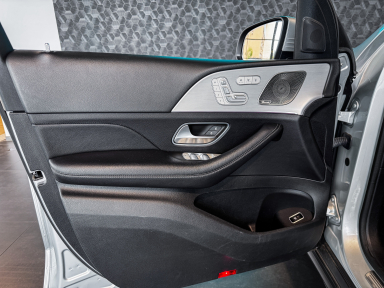 Mercedes-Benz GLS - 2021