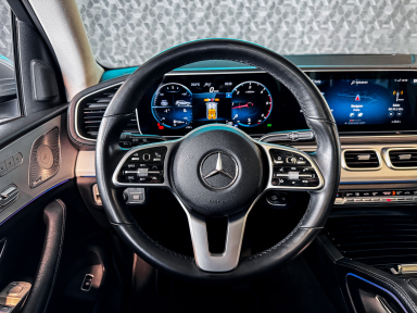 Mercedes-Benz GLS - 2021