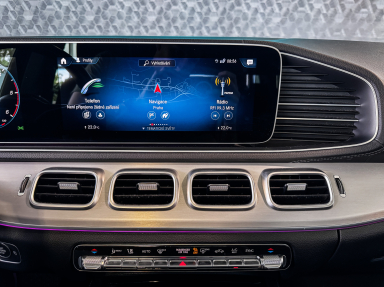 Mercedes-Benz GLS - 2021