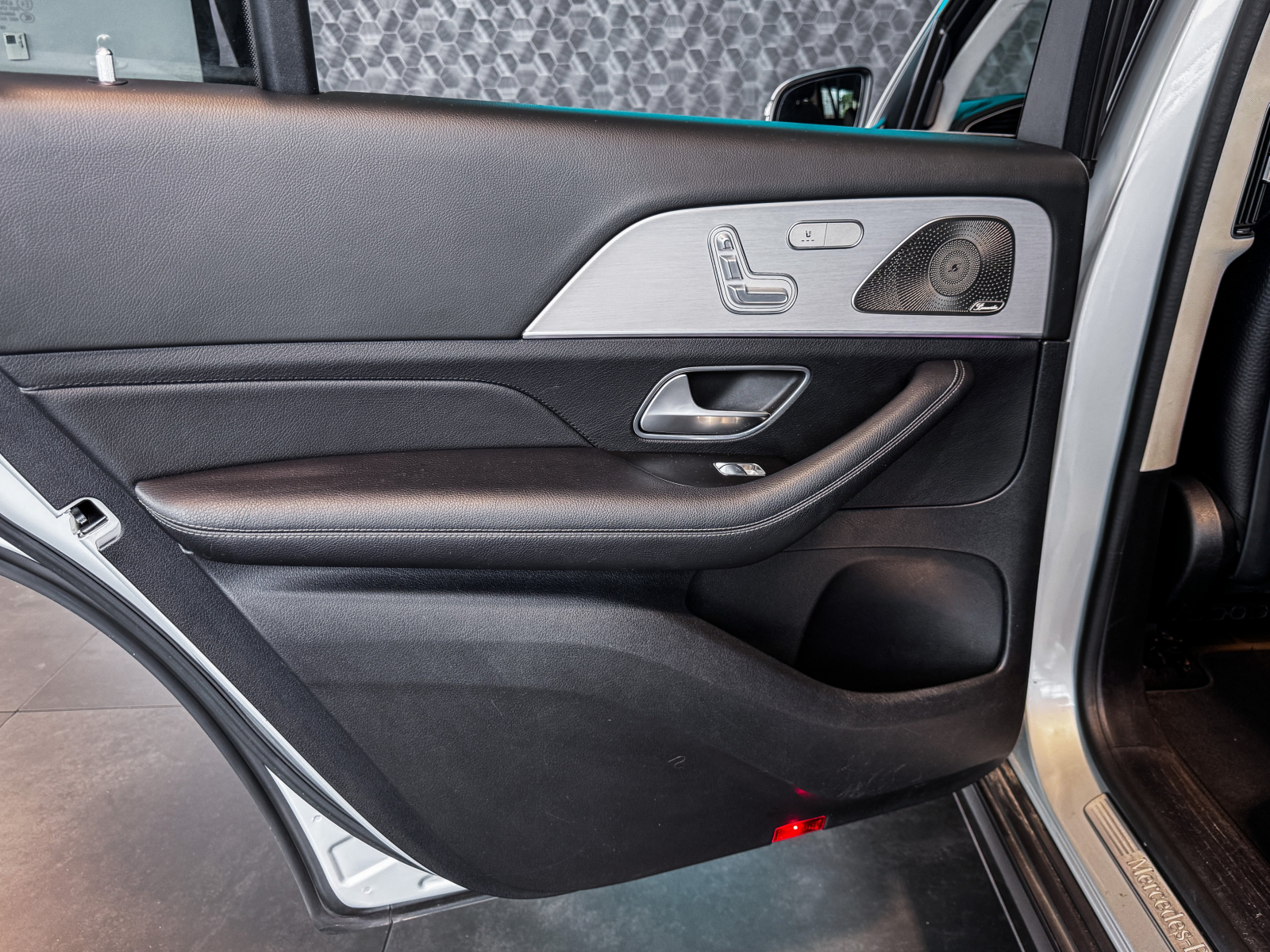 Mercedes-Benz GLS - 2021
