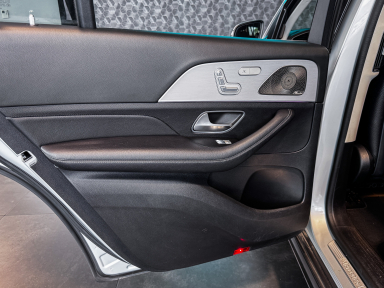 Mercedes-Benz GLS - 2021