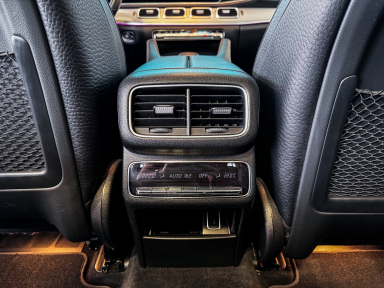 Mercedes-Benz GLS - 2021